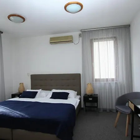 Jonathan Bed&pizza 3*