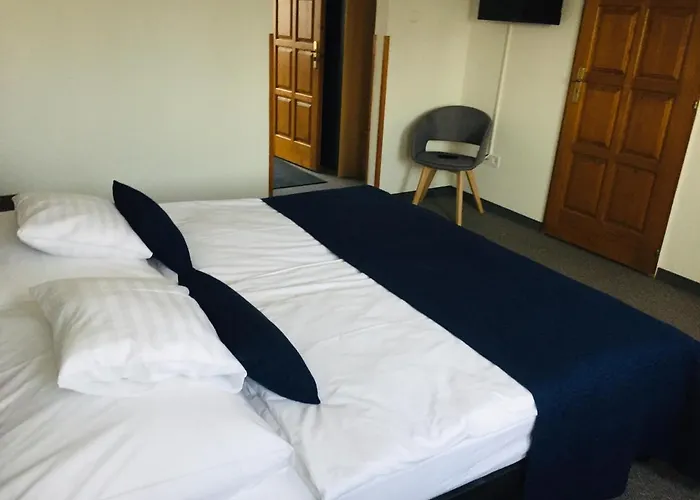 Jonathan Bed&pizza 3* Komárom